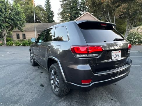 Used 2021 Jeep Grand Cherokee Limited w/ Quick Order Package 28K 80th AWD/4WD image 2