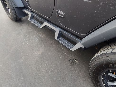 Used 2017 Jeep Wrangler Unlimited Sport w/ Quick Order Package 24S image 2