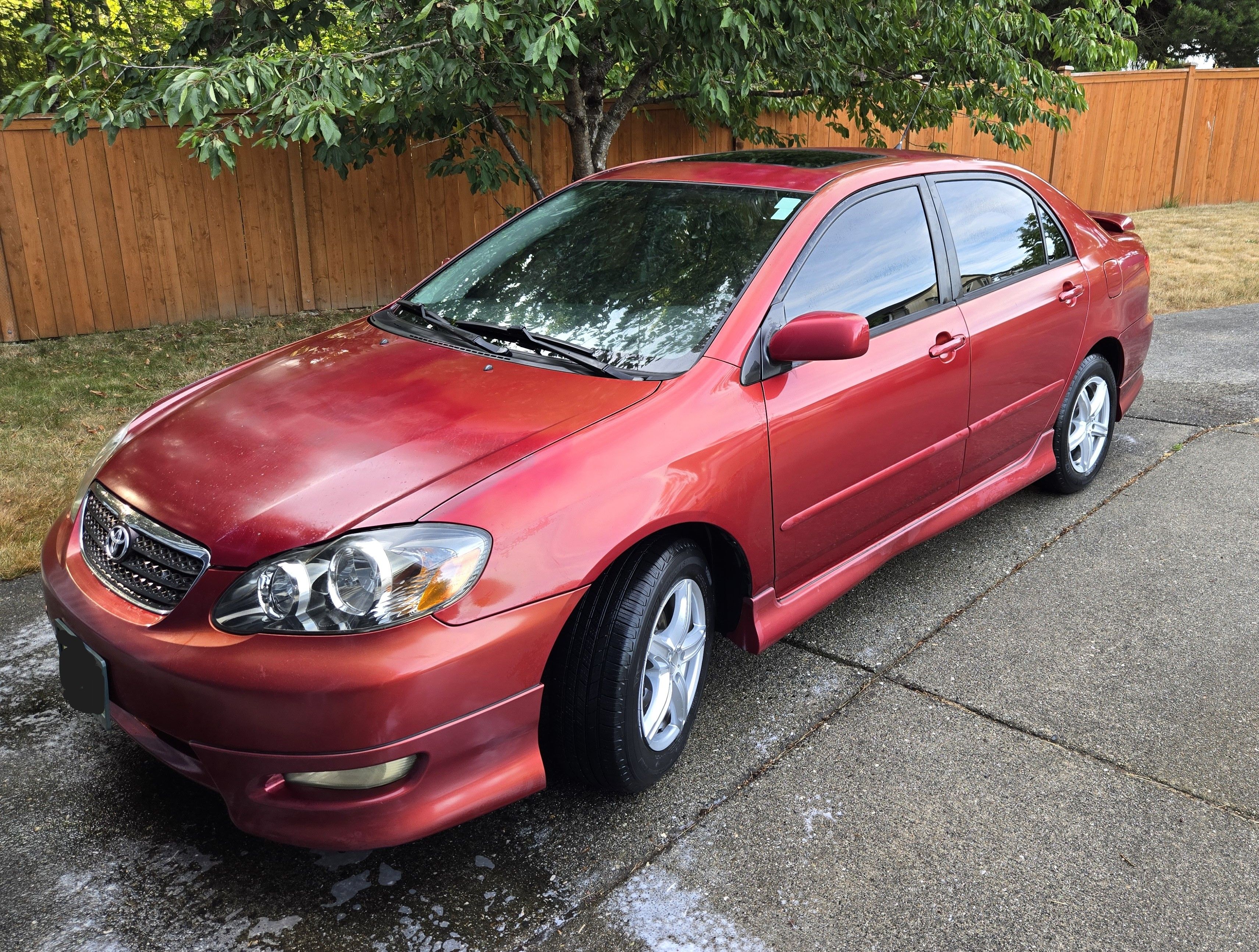 Used 2007 Toyota Corolla S FWD image 1