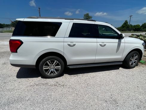 Used 2023 Ford Expedition Max XLT RWD image 10