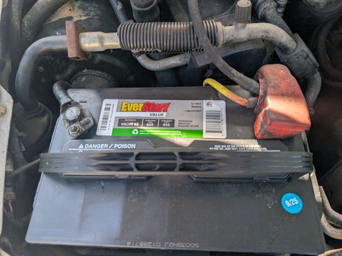 Used 2006 Ford E-150 and Econoline 150 XLT Van 3D image 18