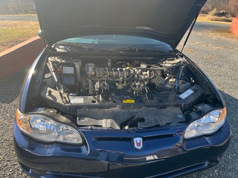 Used 2000 Chevrolet Monte Carlo SS image 2