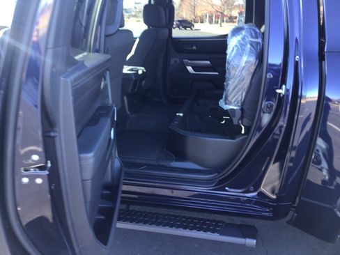 Used 2025 Toyota Tundra SR5 image 9