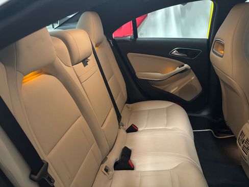 Used 2018 Mercedes-Benz CLA 250 image 13