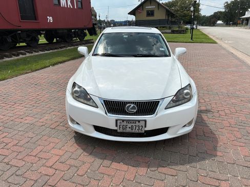 Used 2009 Lexus IS 250 RWD image 20