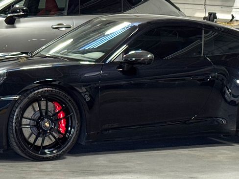Used 2022 Porsche 911 Carrera GTS image 1