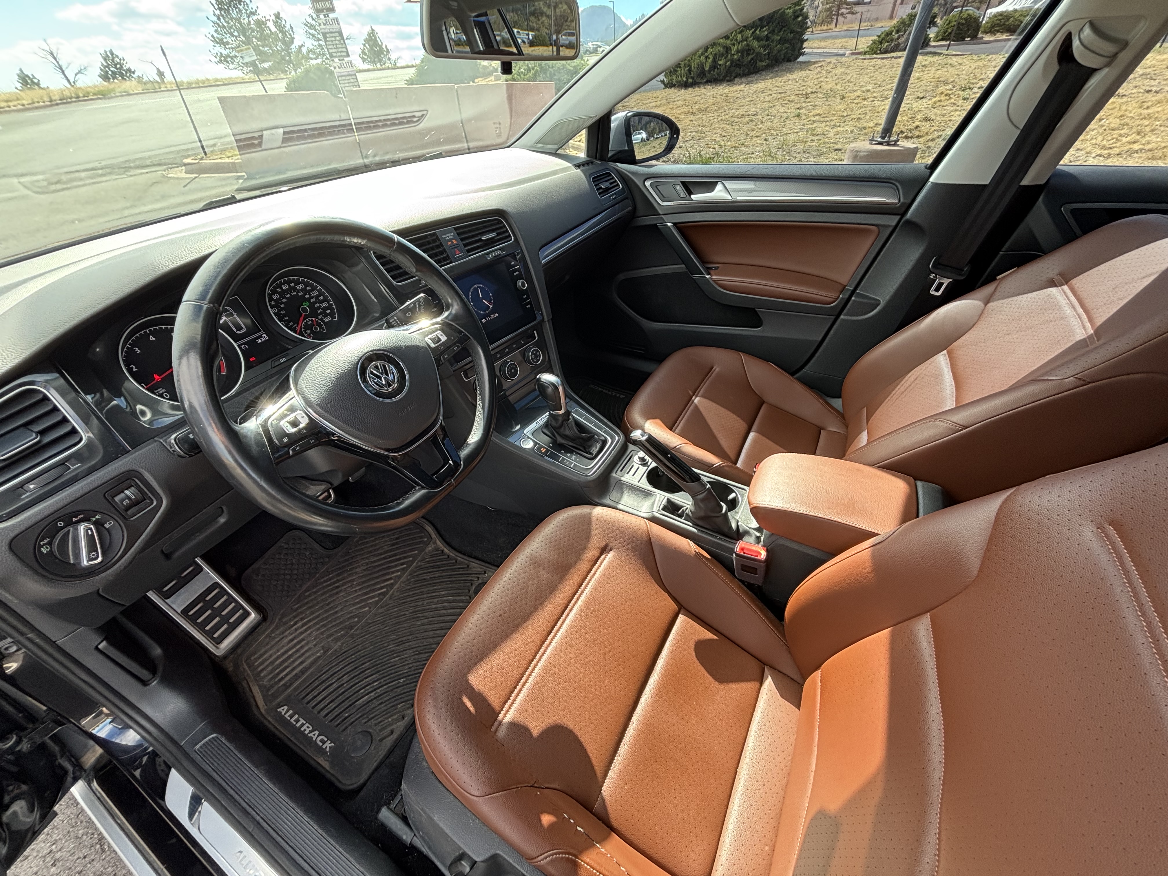 Used 2018 Volkswagen Golf Alltrack SE AWD/4WD image 8