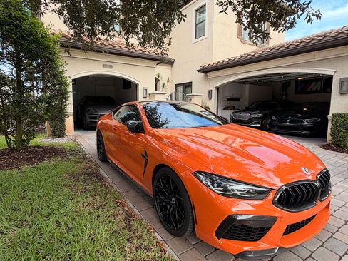 Used 2023 BMW M8 Competition w/ M Carbon Exterior Package AWD/4WD image 4