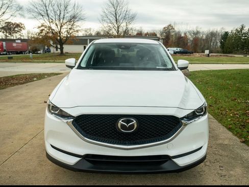 Used 2019 MAZDA CX-5 Touring image 2