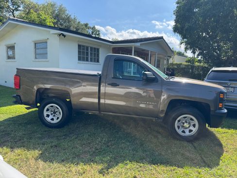 Used 2014 Chevrolet Silverado 1500 W/T w/ WT Convenience Package RWD image 6