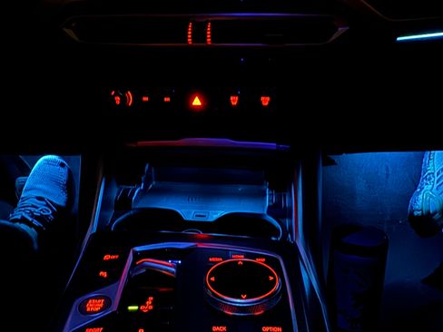 Used 2023 BMW M340i w/ Premium Package image 8