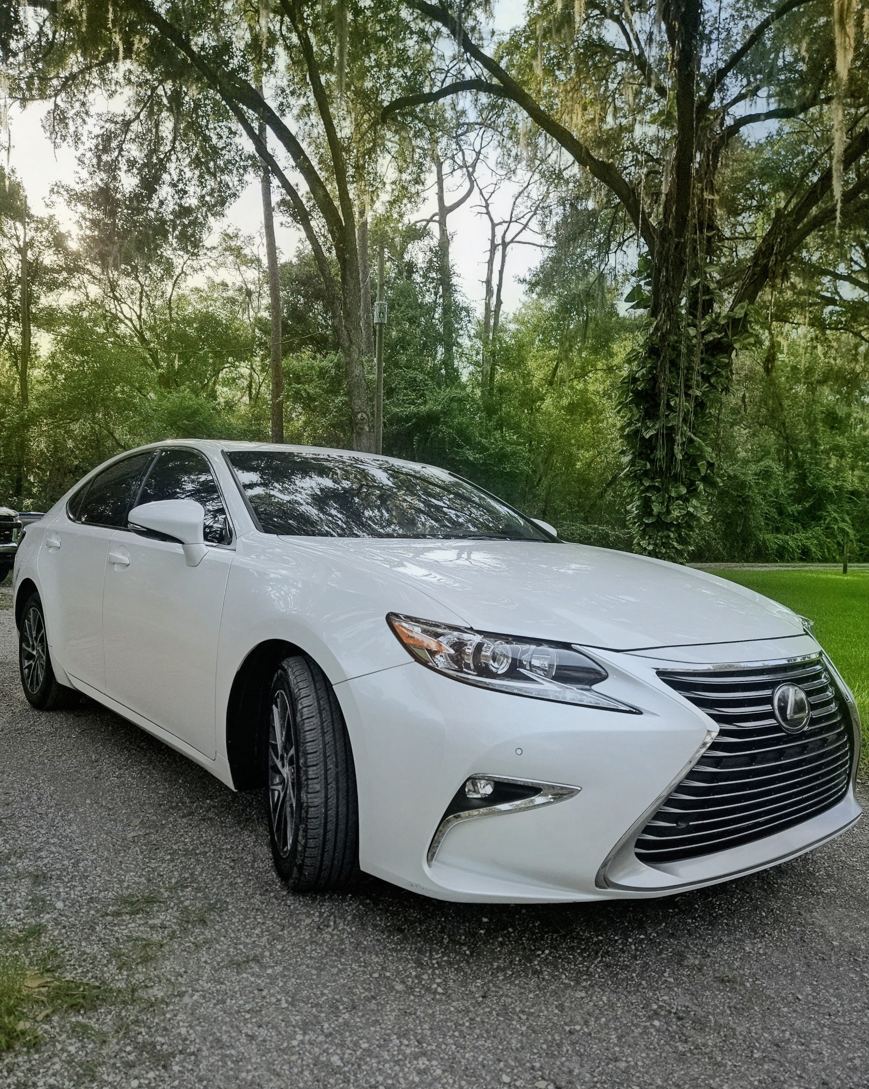 Used 2017 Lexus ES 350 w/ Navigation System Package FWD image 27
