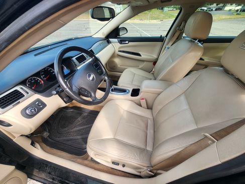 Used 2008 Chevrolet Impala SS w/ Convenience Package FWD image 18