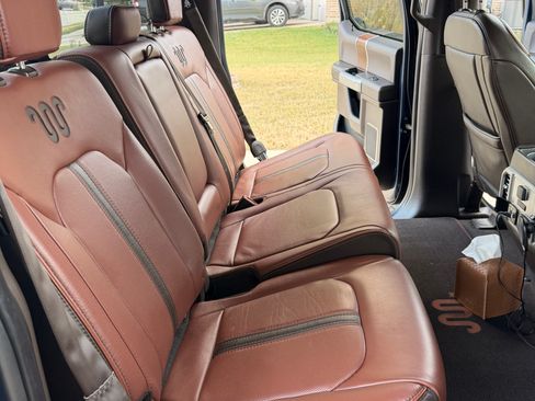 Used 2019 Ford F150 King Ranch w/ Equipment Group 601A Luxury AWD/4WD image 12