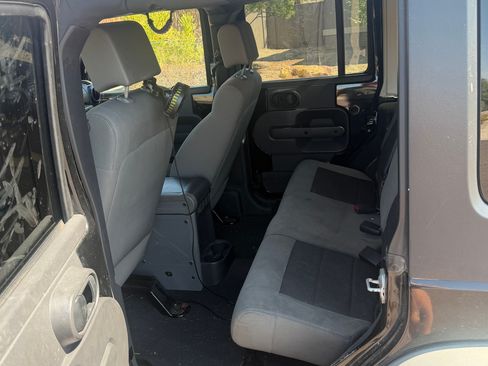 Used 2009 Jeep Wrangler Unlimited X AWD/4WD image 12