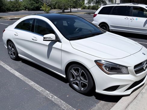 Used 2014 Mercedes-Benz CLA 250 image 1