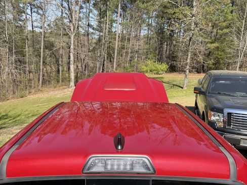 Used 2017 Toyota Tacoma TRD Sport w/ Tow Package (A/T) image 18