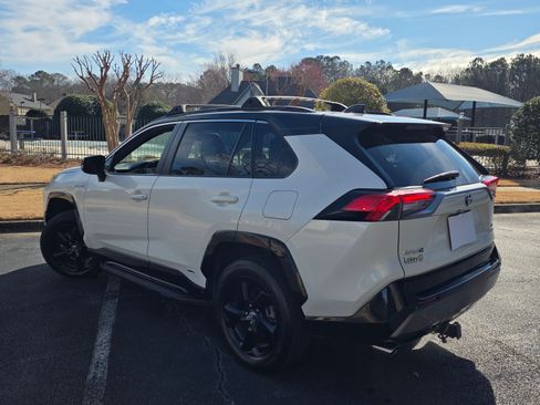 Used 2020 Toyota RAV4 XSE w/ XSE Grade Weather Package image 6