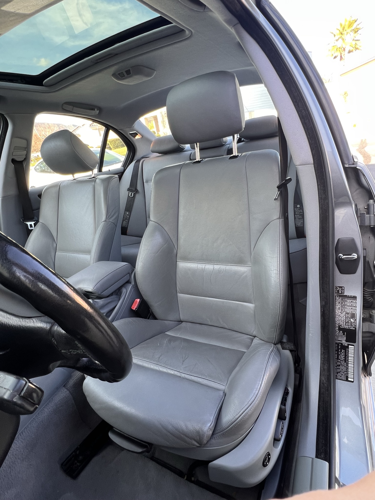 Used 2003 BMW 330xi Sedan AWD/4WD image 23