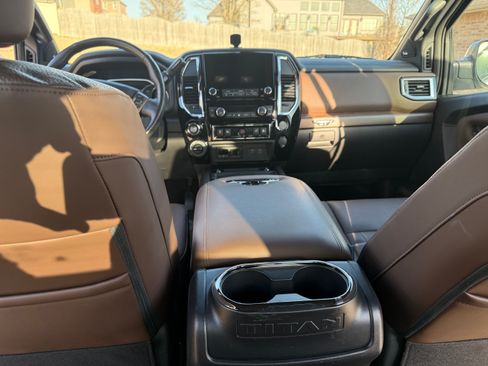 Used 2023 Nissan Titan Platinum Reserve w/ Moonroof Package image 14