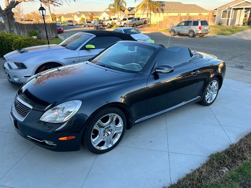 Used 2007 Lexus SC 430 Convertible image 4