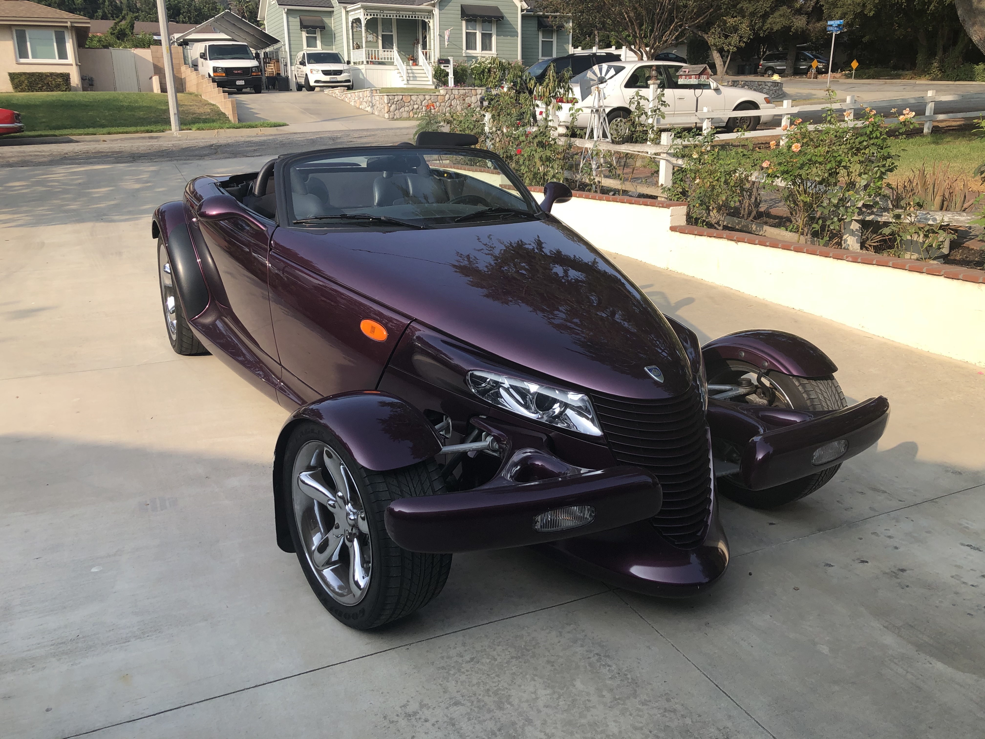 Used 1999 Plymouth Prowler RWD image 10