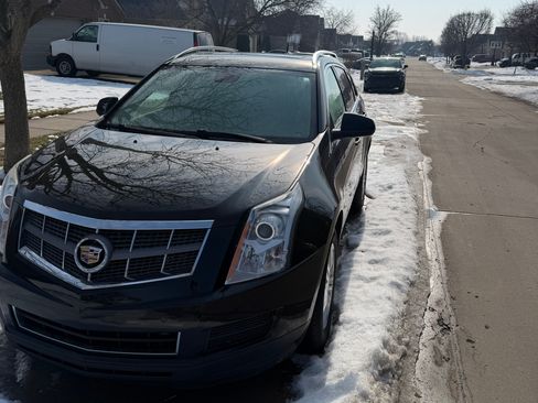 Used 2012 Cadillac SRX Luxury FWD image 4