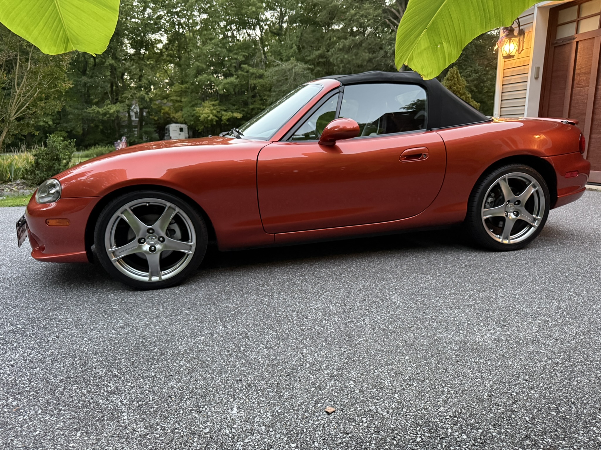 Used 2005 MAZDA MX-5 Miata MAZDASPEED RWD image 6