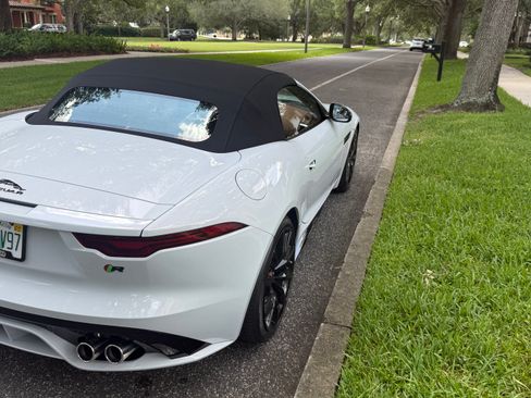 Used 2021 Jaguar F-TYPE R AWD/4WD image 5