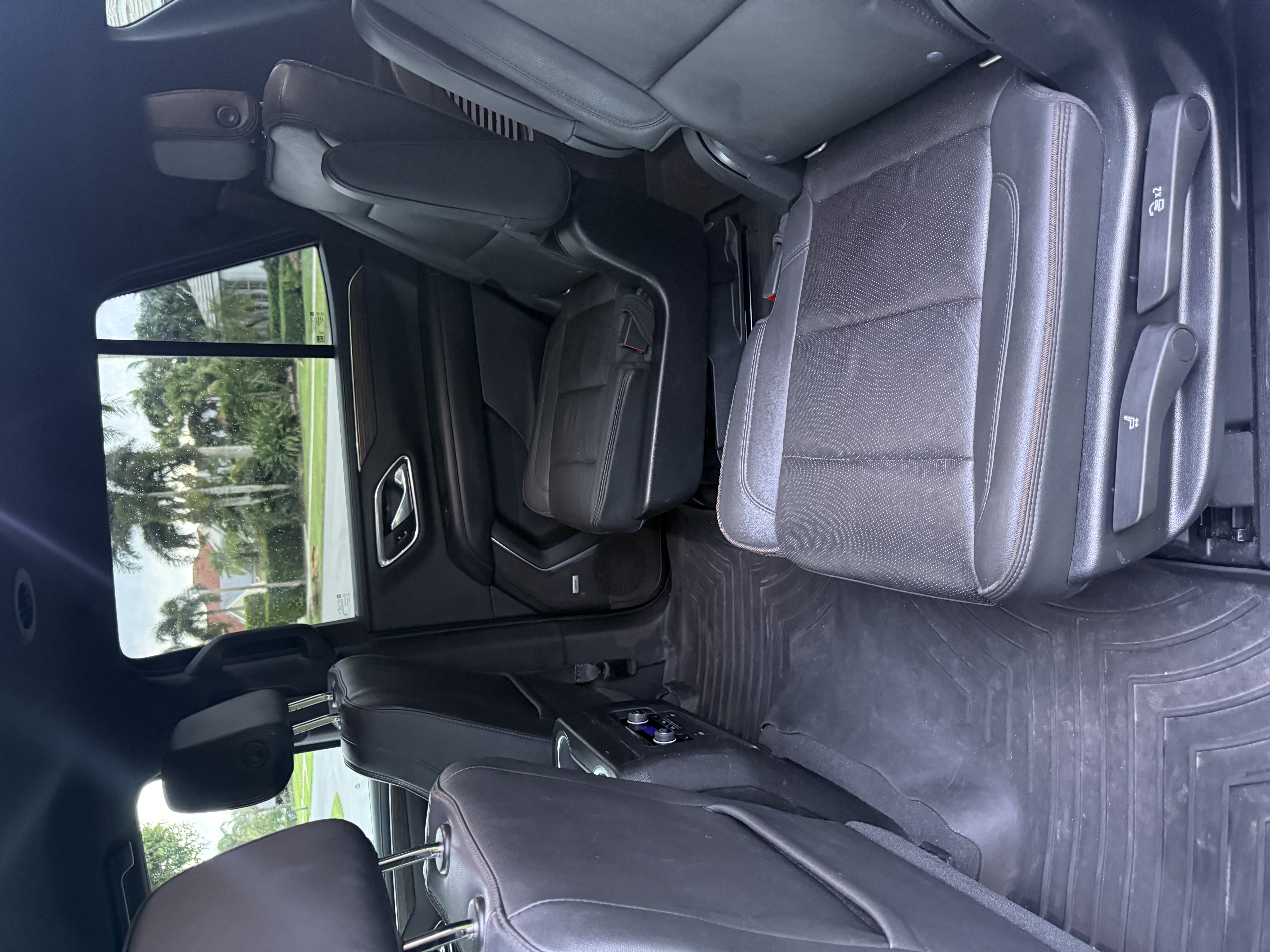 Used 2021 Chevrolet Tahoe High Country AWD/4WD image 20
