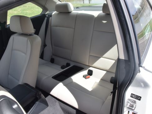 Used 2013 BMW 128i Coupe image 23