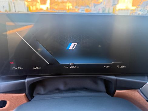 Used 2023 BMW i4 eDrive40 w/ Premium Package image 6