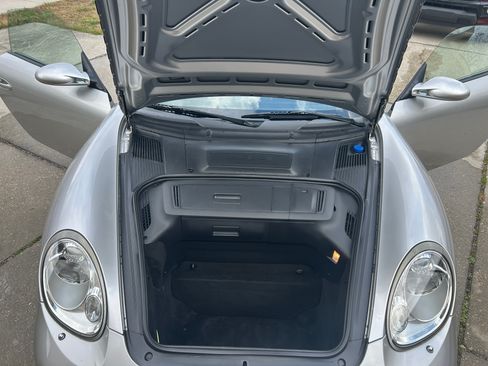 Used 2006 Porsche Cayman S image 9