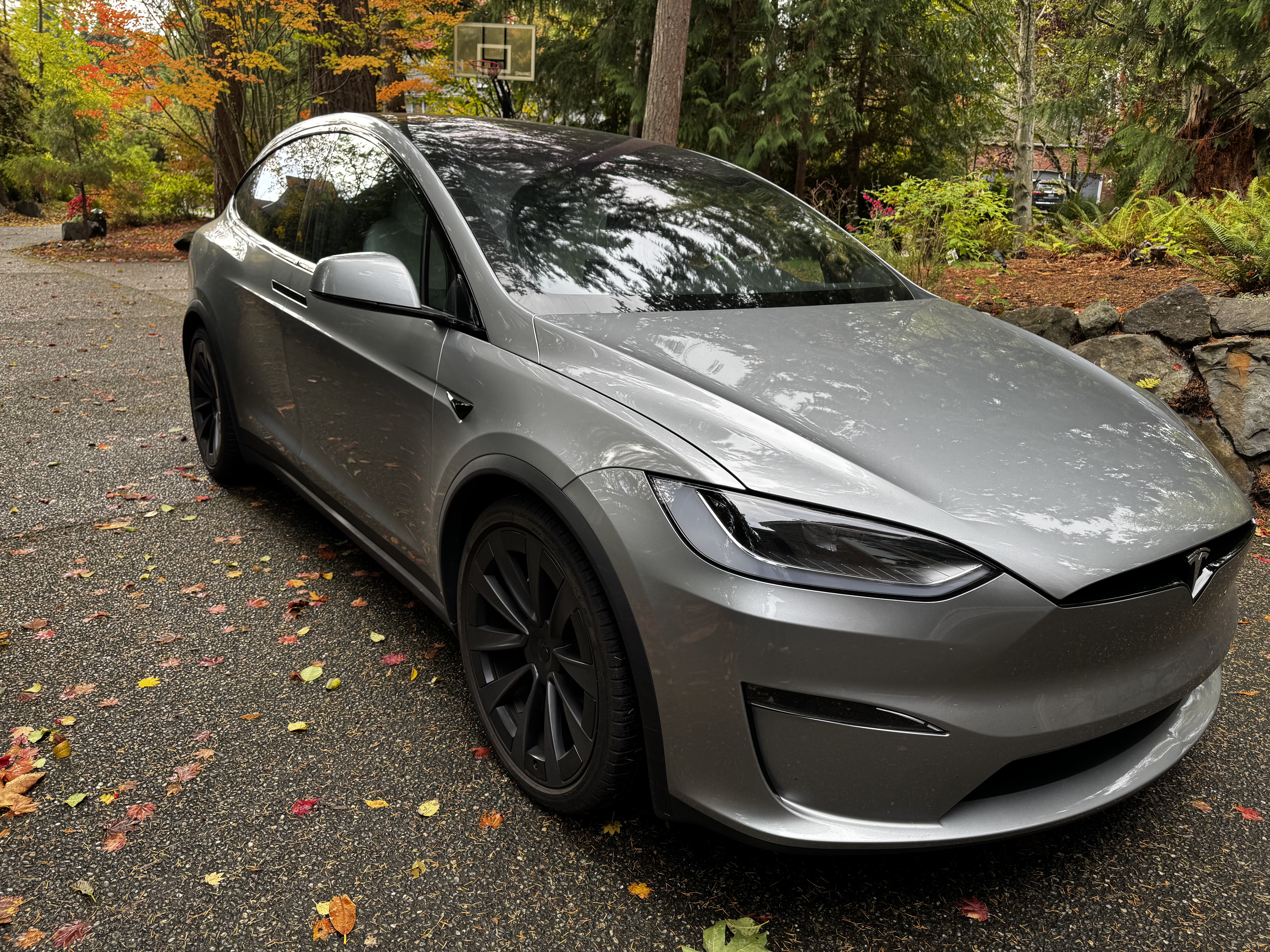 Used 2024 Tesla Model X AWD/4WD image 6