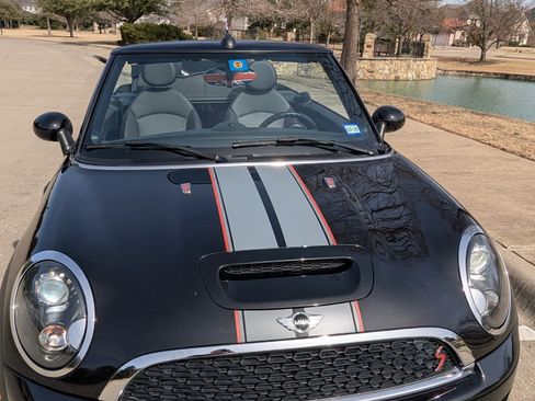 Used 2014 MINI Cooper S image 17