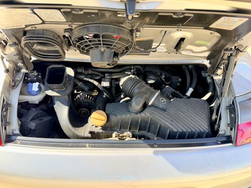 Used 1999 Porsche 911 GT3 RS image 15