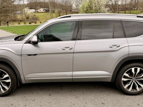 Used 2022 Volkswagen Atlas SEL Premium image 5