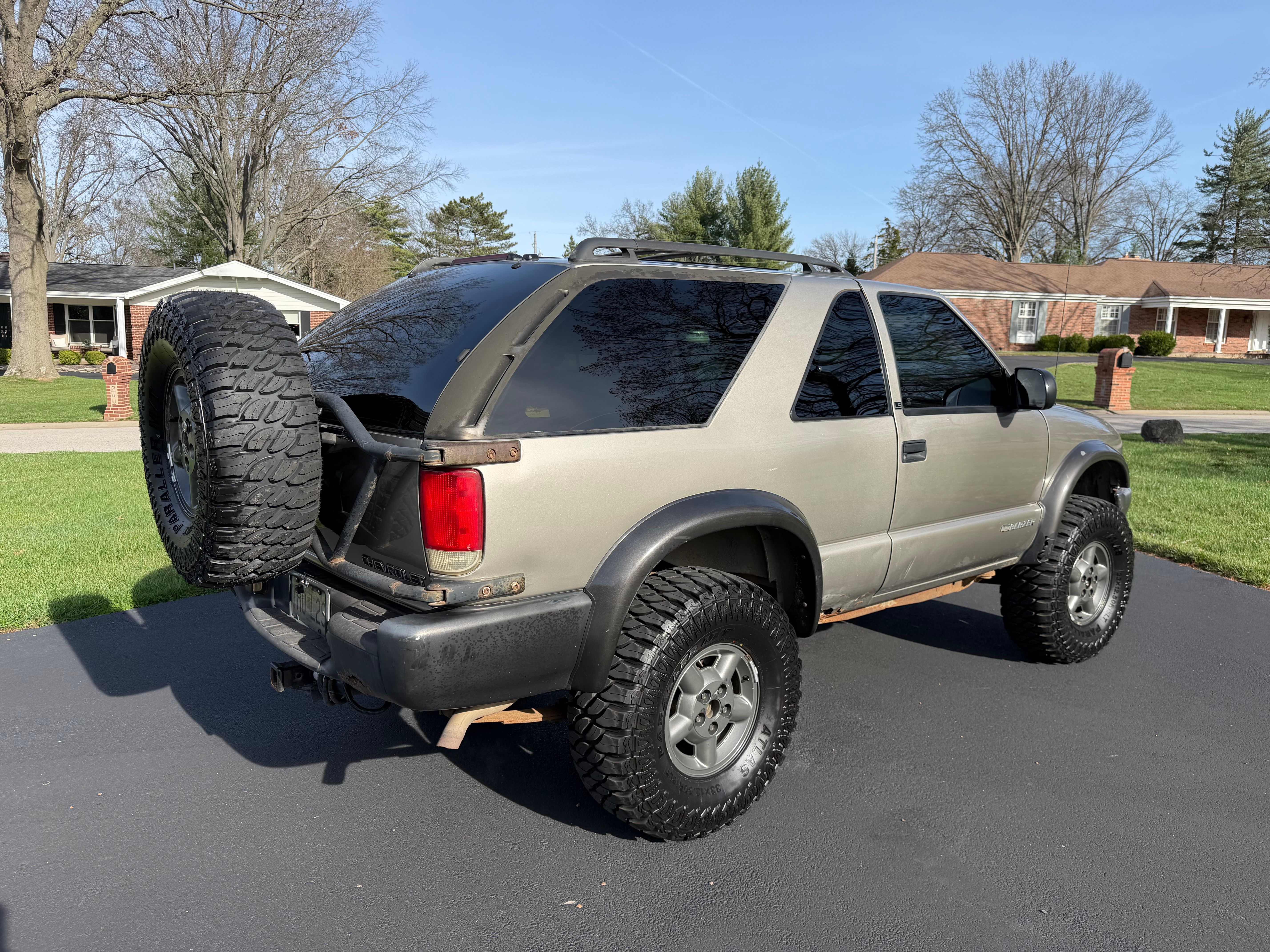 Used 2000 Chevrolet Blazer LS w/ LS Preferred Equipment Group AWD/4WD image 5