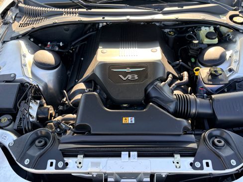 Used 2005 Ford Thunderbird RWD image 6