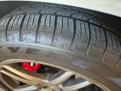 Used 2021 Porsche Macan GTS image 23