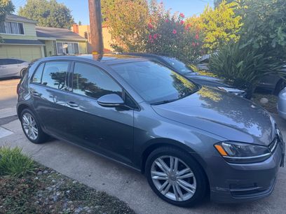 Used 2015 Volkswagen Golf TDI SE
