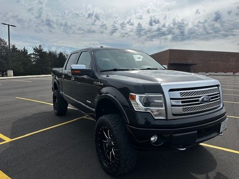 Used 2014 Ford F150 Platinum image 2