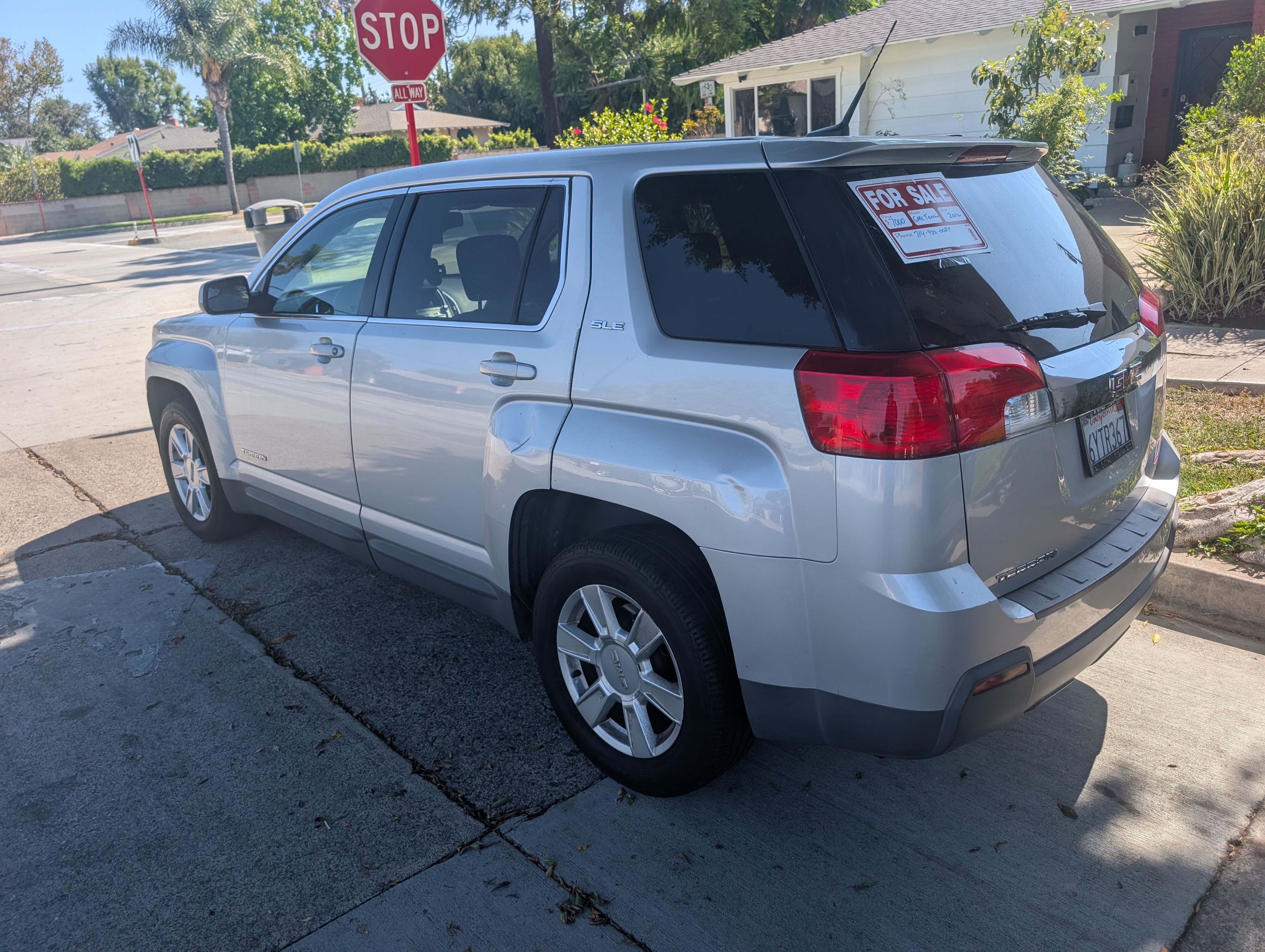 Used 2012 GMC Terrain SLE FWD image 4
