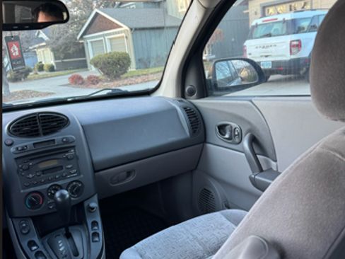 Used 2003 Saturn Vue AWD V6 image 13