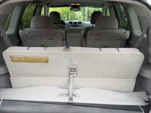 Used 2008 Toyota Highlander 4WD w/ Convenience Package image 9