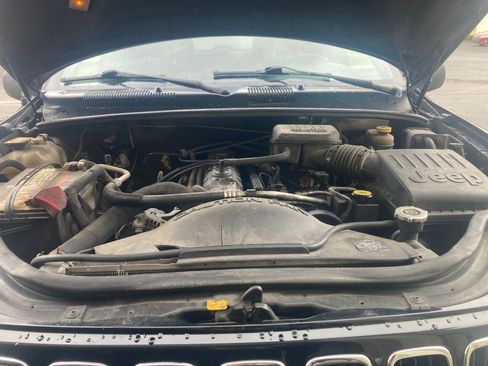 Used 2001 Jeep Grand Cherokee Limited image 12