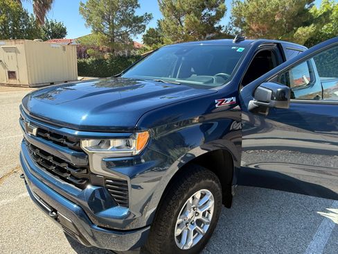 Used 2023 Chevrolet Silverado 1500 RST AWD/4WD image 11