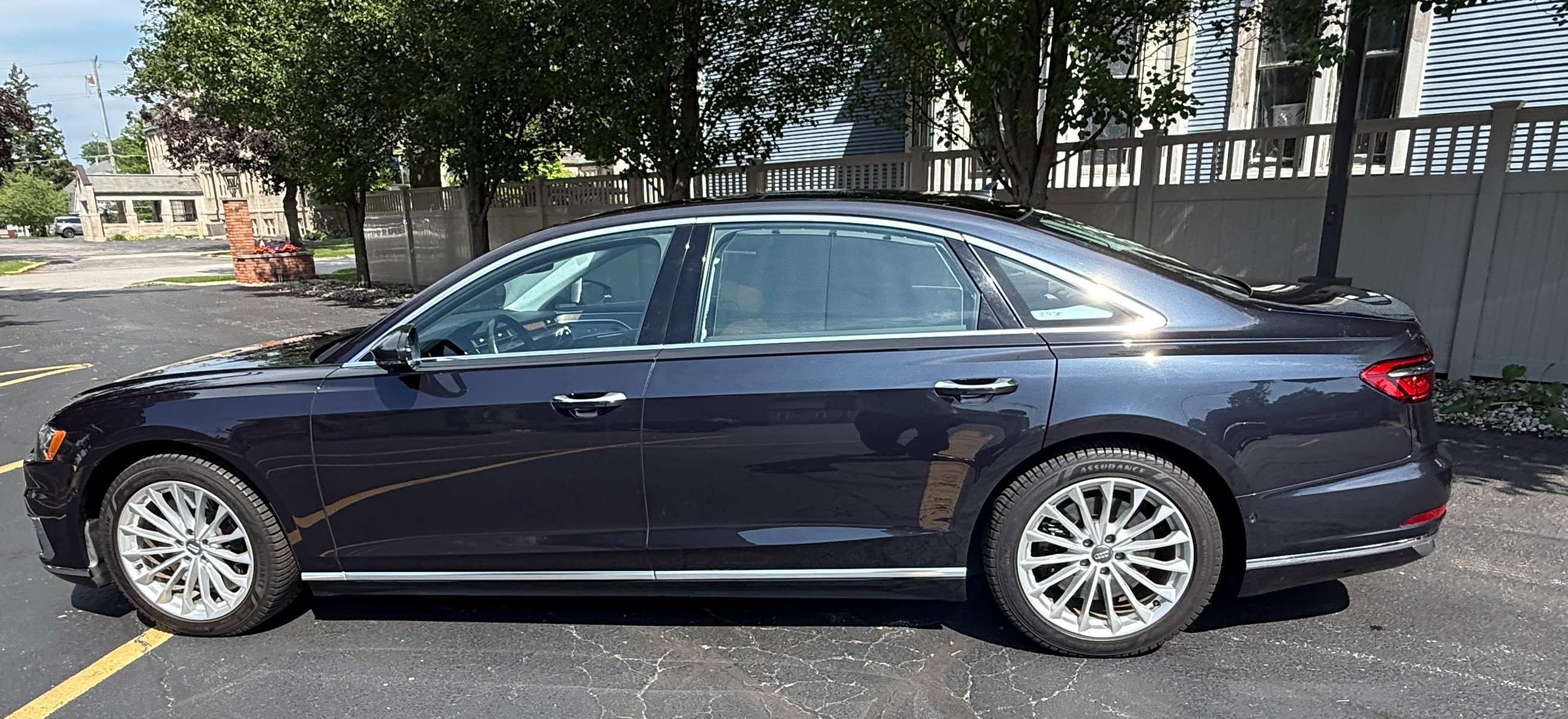 Used 2020 Audi A8 L 4.0T w/ Executive Package AWD/4WD image 1