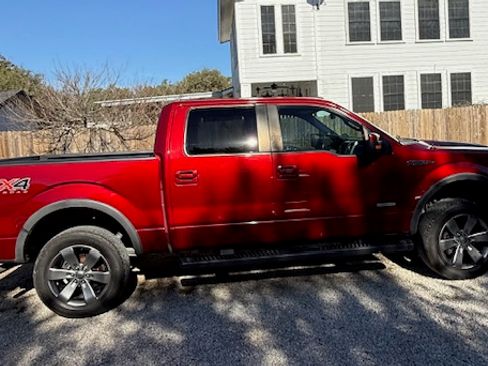 Used 2014 Ford F150 FX4 w/ Equipment Group 402A Luxury image 5