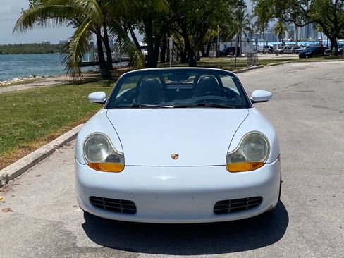 Used 1999 Porsche Boxster RWD image 2